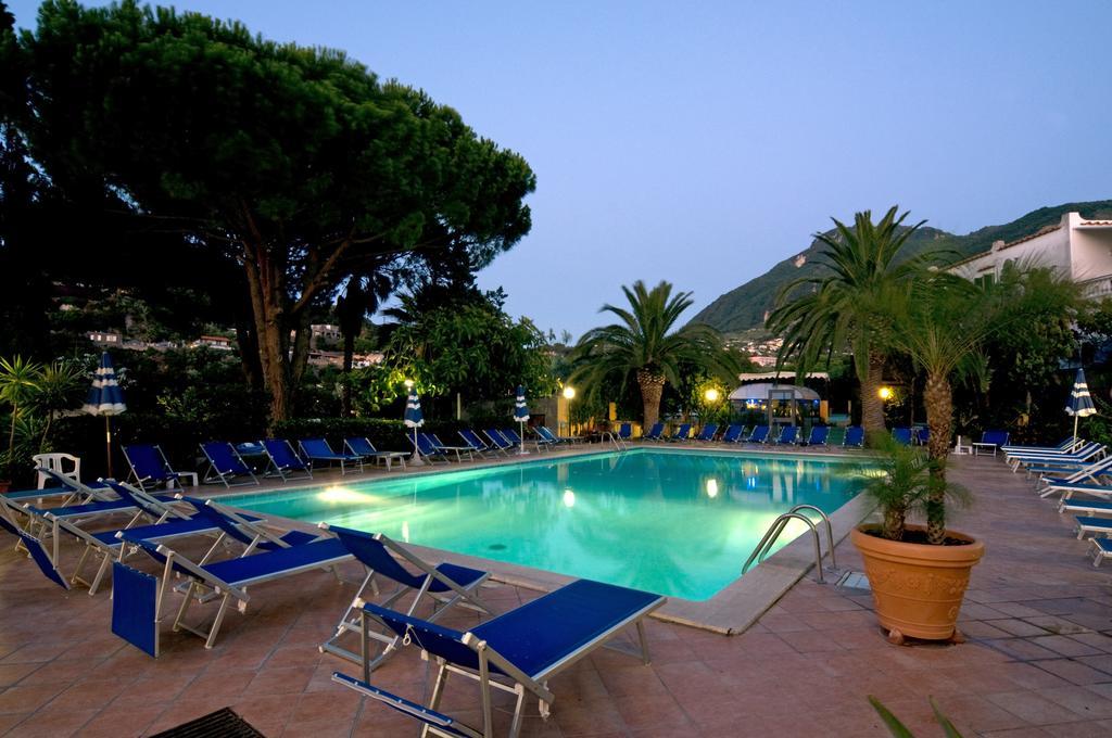 Le Canne Family Resort & Spa Forio  Exterior photo