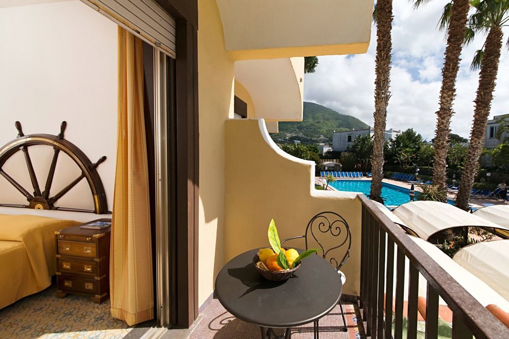 Le Canne Family Resort & Spa Forio  Exterior photo