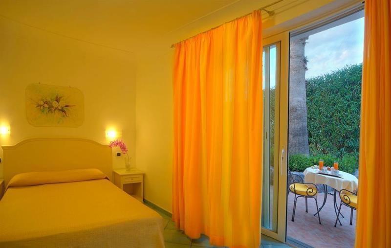 Le Canne Family Resort & Spa Forio  Exterior photo